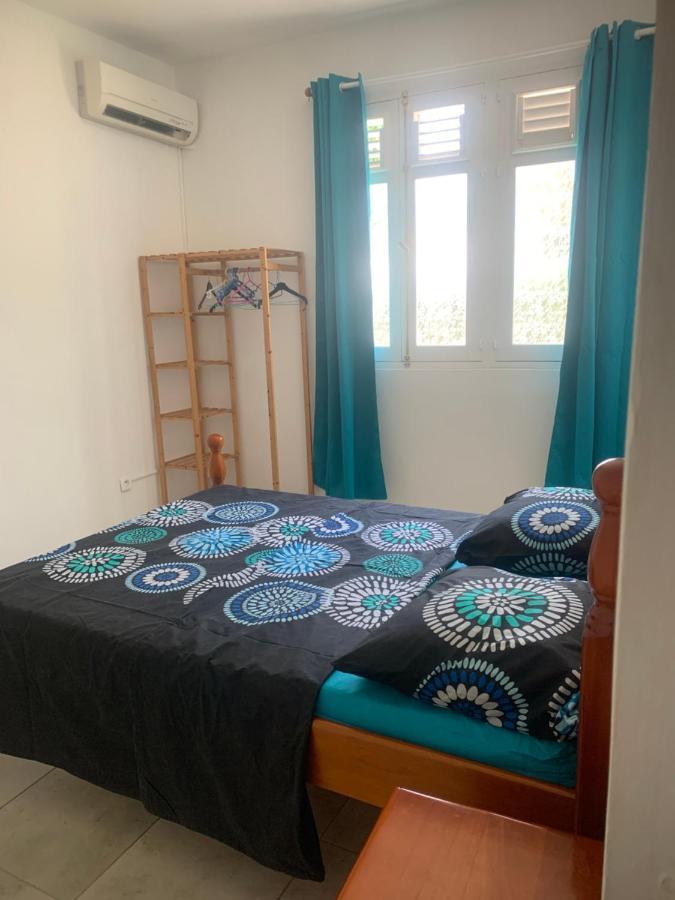 Ferienwohnung Sous Le Soleil Des Antilles Ducos Exterior foto